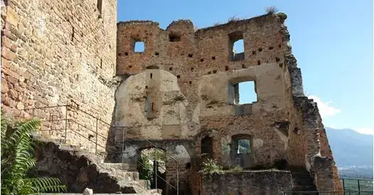 Wanderung zur Ruine Maultasch